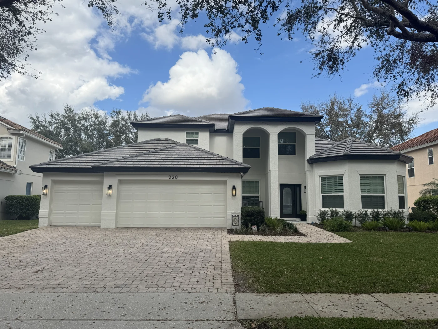 Roofing Company in Westchase, FL | Universal Roof
